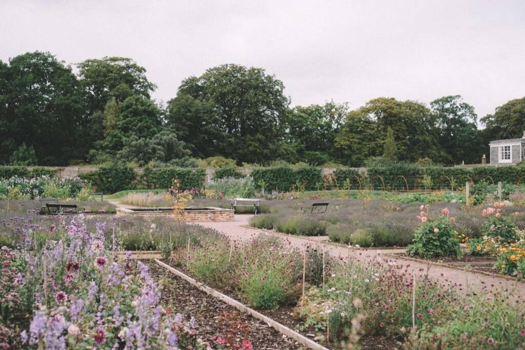 Garden Cottage, フォッシャバーズ エクステリア 写真