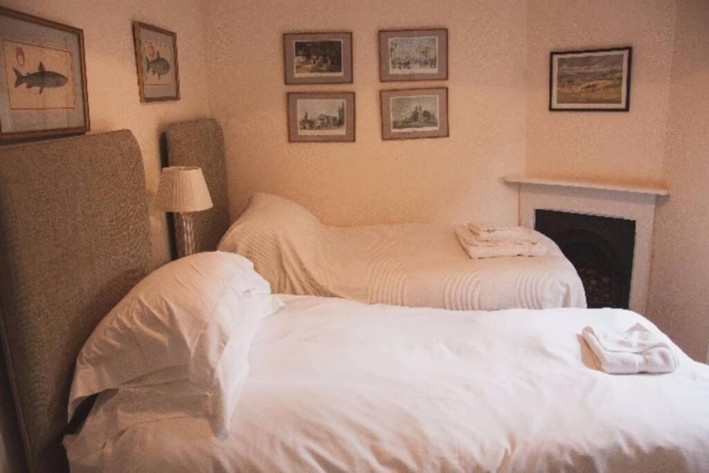 Garden Cottage, フォッシャバーズ エクステリア 写真