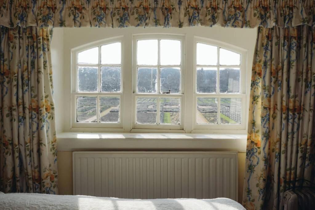 Garden Cottage, フォッシャバーズ エクステリア 写真